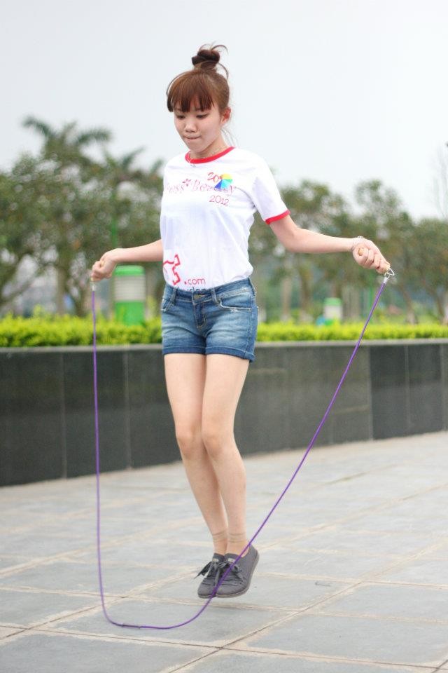 Nguyễn Thu Trà đã giành chiến thắng trong phần thi cá nhân để trở thành Miss Thể thao