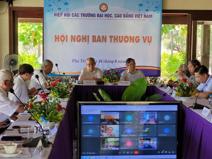 Hội nghị Ban thường vụ Hiệp hội lần thứ 3, nhiệm kỳ II (2020 - 2025) được tổ chức trực tiếp tại Phú Yên kết hợp với hình thức trực tuyến.