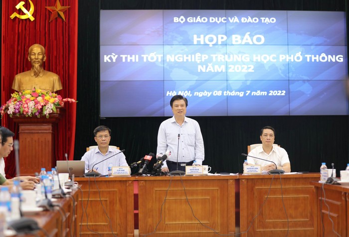 Buổi họp báo kết thúc kỳ thi tốt nghiệp trung học phổ thông diễn ra ngày 8/7. (Ảnh: Như Ý)