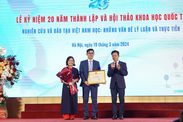 Việt Nam học (2).jpg