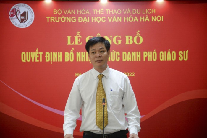 thầy lượng.jpg