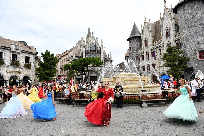 Lễ hội carnival tại khu du lịch Sun world Ba Na Hills.