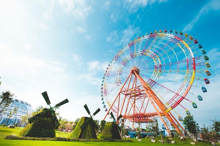 Bánh xe Bầu trời - Vinpearl Sky Wheel.