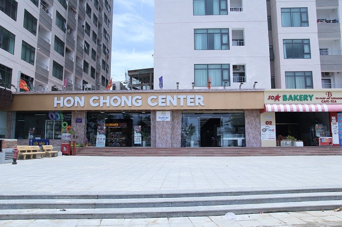 Hệ thống nhà hàng, Shop, quán Cafe tiện lợi dưới chân tòa nhà phục vụ cư dân và du khách.