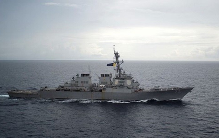 Tàu hải quân USS Decatur của Mỹ (Ảnh: Reuters).