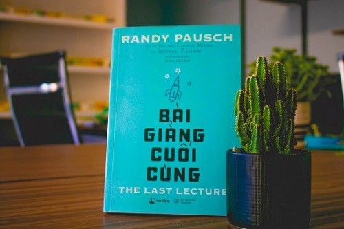 Cuốn sách Bài giảng cuối cùng (Ảnh: tác giả cung cấp).