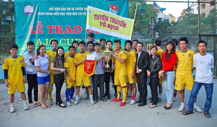 Sinh viên Khoa Tuyên truyền đã nhiều năm dẫn đầu về thành tích các phong trào sinh viên của Đoàn Học viện Báo chí và Tuyên truyền. Ảnh: KTT