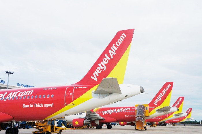 Vietjet điều chỉnh lịch khai thác các chuyến bay do nh hưởng của bão số 5 (Matmo).