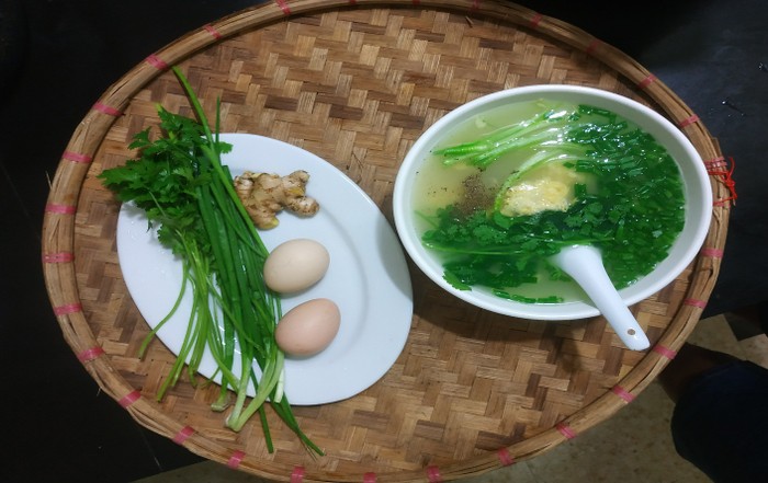 Món canh trứng gừng (Ảnh: Văn Lự)