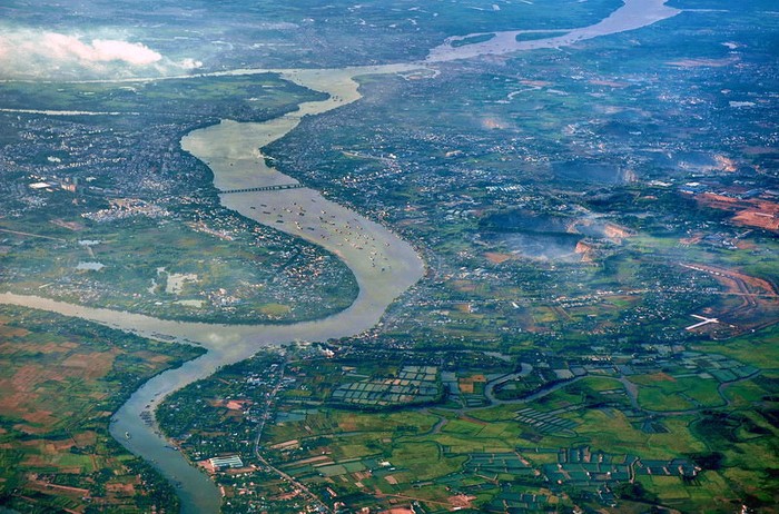 Con sông này gắn bó mật thiết đến đời sống của hàng triệu người trên 3 địa phương: Đồng Nai - Bình Dương - TP. HCM