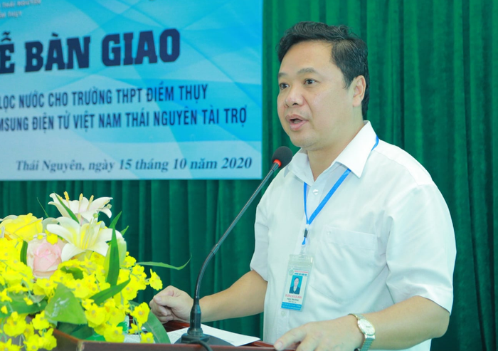 Thầy Dương Xuân Bình, Hiệu trưởng Trường Trung học phổ thông Điềm Thuỵ, huyện Phú Bình, Thái Nguyên. (Ảnh: website Nhà trường).