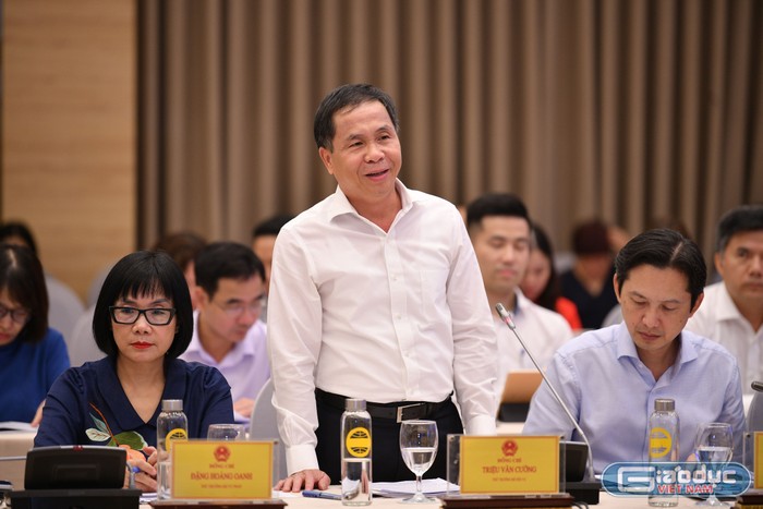 Thứ trưởng Bộ Nội vụ Triệu Văn Cường chia sẻ tại Hội nghị Hội nghị Tổng kết năm học 2022 - 2023, triển khai nhiệm vụ năm học 2023 – 2024.