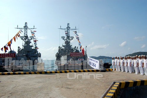 Toàn cảnh buổi lễ tiếp nhận hai tàu Hải quân HQ-264 và HQ-265