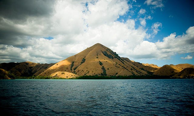 Nơi ở lý tưởng của Rồng Komodo ở Indonesia