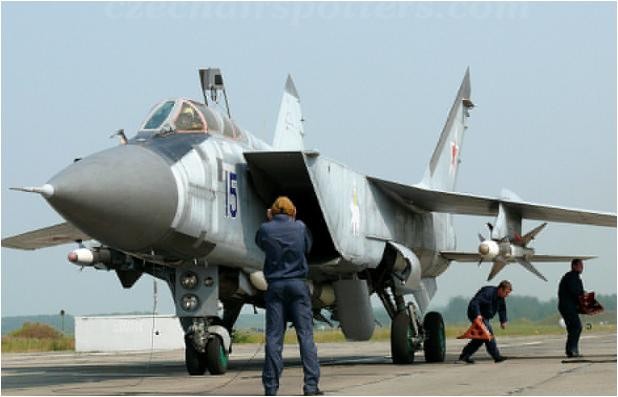 Máy bay MiG-31