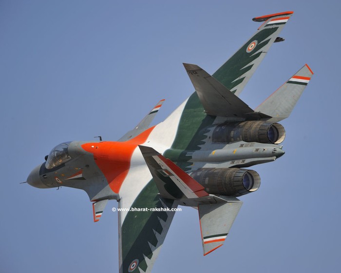 Su-30MKI của không quân Ấn Độ (ảnh bharat-rakshak)