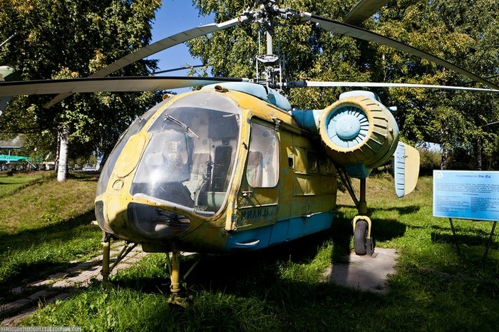 Ka-26 là loại trực thăng tuần tra, được thiếtt kế cho lực lượng cảnnh sát giao thông được trang bị với loa phát thanh
