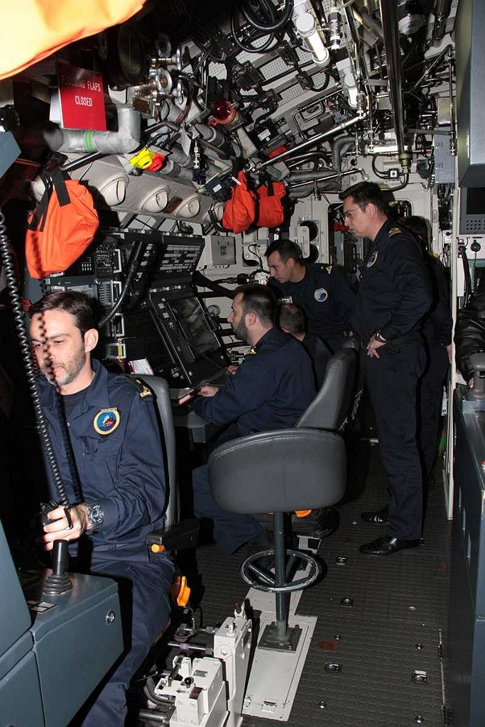 Bên trong tàu ngầm Papanikolis của Hải quân Hy Lạp
