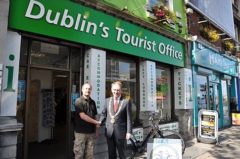 Văn phòng du lịch Dublin: hoạt động từ 8h sáng-10h chiều
