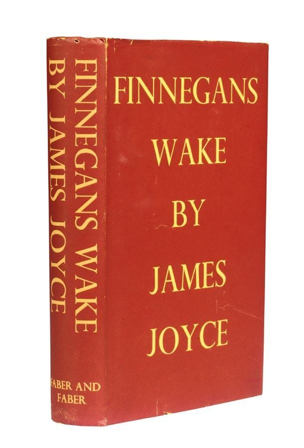 Tác phẩm từng được cho là bí hiểm “Finnegans thức giấc” và phải mất 17 năm để hoàn thành (1922-1939)