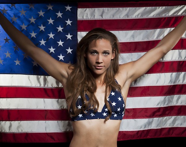 Lolo Jones - VĐV chạy vượt rào.