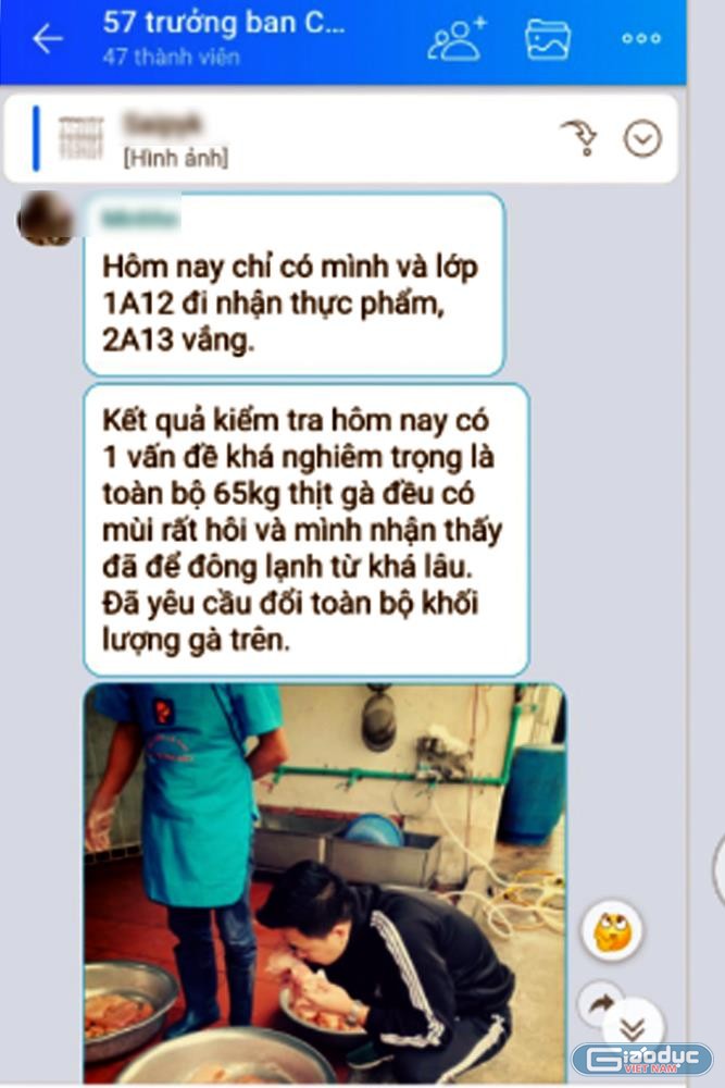 Những đoạn nhắn tin thông báo trong nhóm của phụ huynh trường Chu Văn An trong khi kiểm cha thực phẩm đầu vào. Ảnh: Phụ huynh cung cấp.