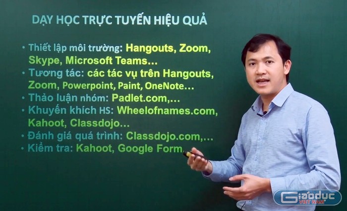 Thầy Đỗ Văn Bảo: &quot;Cách để chúng ta phối hợp các phần mềm, các công cụ với nhau để giúp cho những giờ học trực tuyến hiệu quả, sinh động gần giống như những giờ học trực tiếp&quot;. Ảnh: Tùng Dương.