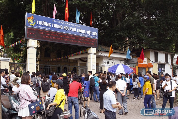 Nhà giáo ưu tú Nguyễn Văn Ngọc: &quot;Thi tốt nghiệp phổ thông là thi tốt nghiệp phổ thông, còn thi vào đại học là thi đại học, lâu nay chúng ta cứ thích ghép lại, theo tôi tách ra sẽ tốt hơn&quot;. Ảnh minh họa: Tùng Dương.