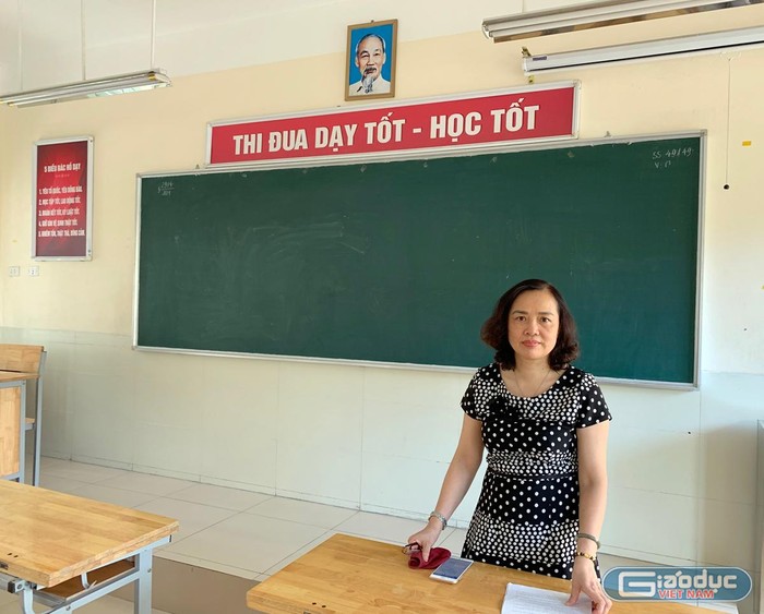 Nhà giáo Lê Thị Thúy Nga - Hiệu trưởng Trường Trung học cơ sở Dịch Vọng, Cầu Giấy, Hà Nội. Ảnh: T.D.