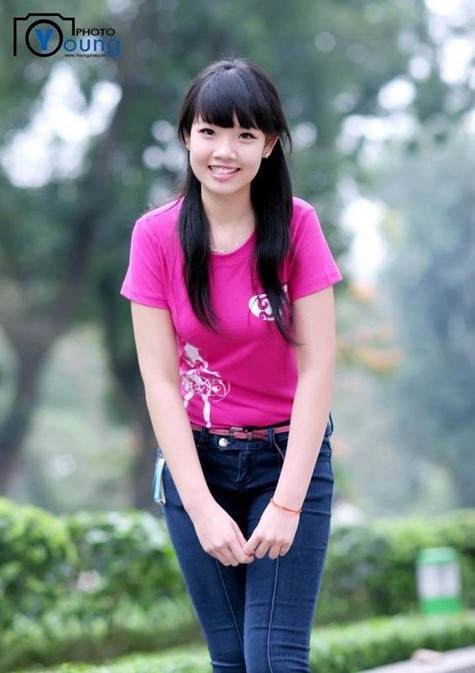 Thu Trang có chất giọng tốt, đã từng giành giải nhất "Giai điệu tuổi hồng" năm 2009