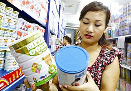 Thủ tướng Chính phủ chỉ đạo làm rõ và xử lý nghiêm hành vi liên kết tăng giá sữa.