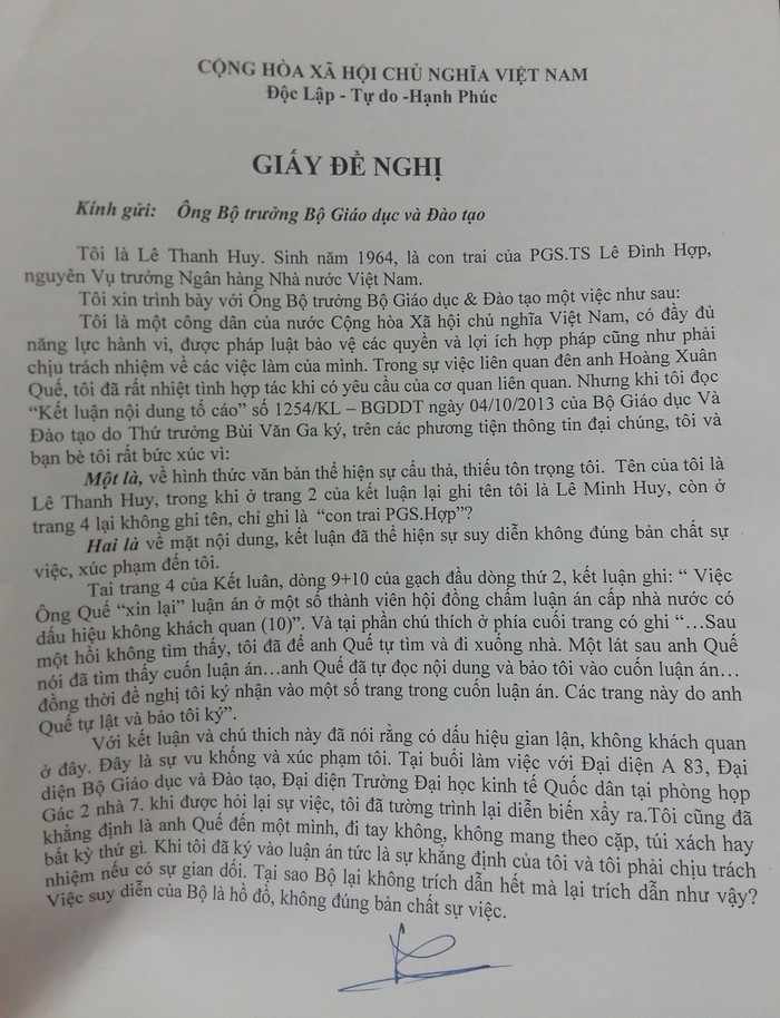 Ngày 10/10/2013, ông Lê Thanh Huy (con trai PGS.TS Lê Đình Hợp) gửi văn bản yêu cầu Bộ trưởng Bộ GD&amp;ĐT khi đó là ông Phạm Vũ Luận phải xin lỗi công khai và đính chính. ảnh: NQ.