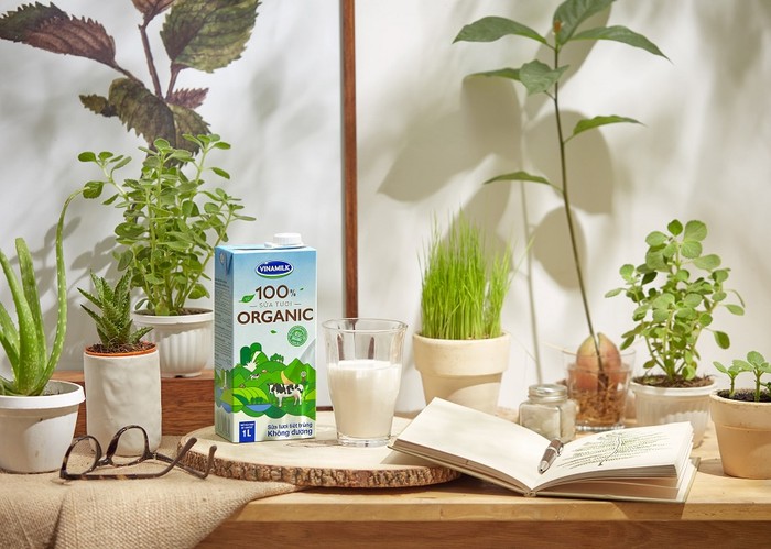 Sữa tươi Vinamilk 100% organic được giới thiệu là đảm bảo chất lượng khắt khe nhất.