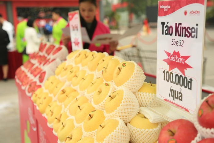 Intimex Việt Nam chính thức mở bán táo Aomori Nhật Bản mùa 2016, một loại táo siêu sạch chắc chắn sẽ là lựa chọn hàng đầu của người tiêu dùng Việt Nam.