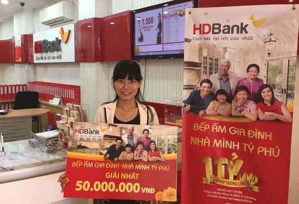 Ngày càng có nhiều khách hàng tin tưởng, sử dụng dịch vụ của HDBank.