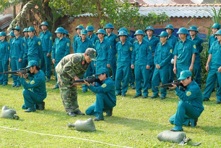 Thủ tướng chỉ thị tổng kết thực hiện Luật dân quân tự vệ năm 2009, sửa đổi phù hợp với tình hình mới. ảnh: vgp.