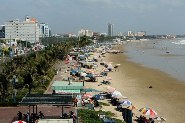 Thủ tướng đặt ra yêu cầu đặt ra là Vũng Tàu phát triển mạnh về kinh tế biển và phấn đấu trở thành thành phố xanh, sạch, đẹp, văn minh, thân thiện. ảnh: TTXVN.