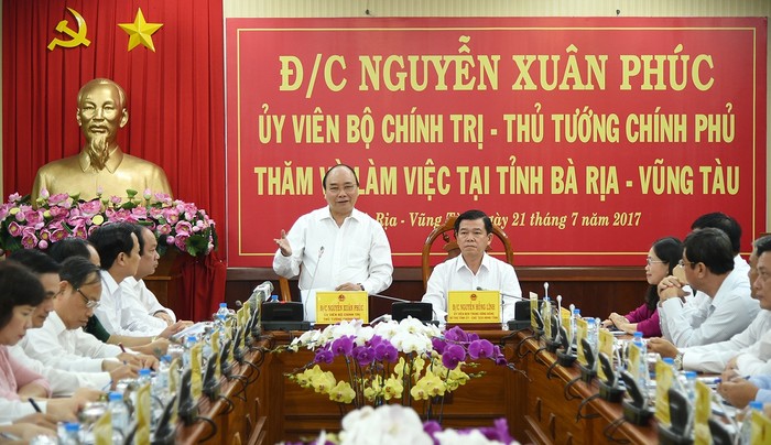 Thủ tướng trăn trở: &quot;Trở ngại lớn nhất trong thực hiện một ước mơ lớn không phải là những khó khăn hay thách thức lớn mà là sự bằng lòng với những ước mơ nhỏ”. ảnh: VGP.