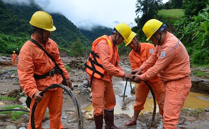 Điện lực miền Bắc sẵn sàng ứng phó bão số 10. ảnh: EVN.