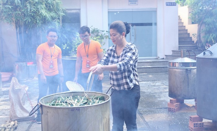 Bà Đỗ Thị Kim Liên bày tỏ hy vọng ngày càng có nhiều bạn trẻ tham gia các hoạt động thiện nguyện, chia sẻ khó khăn với những hoàn cảnh không may mắn.