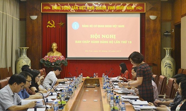 Hội nghị ban chấp hành đảng lần thứ 10 Đảng bộ cơ quan Bảo hiểm xã hội Việt Nam. ảnh: TrD.