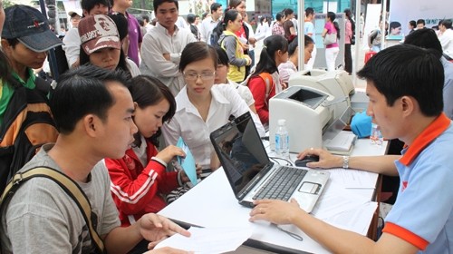 Tăng tuổi nghỉ hưu không ảnh hưởng tới cơ hội việc làm của người trẻ. ảnh minh họa: Ngọc Anh.