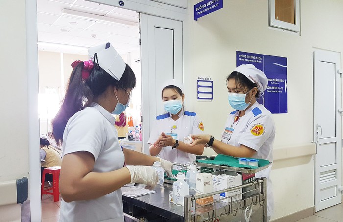 Cao đẳng Viên Đông liên kết đào tạo ngành điều dưỡng học tập và làm việc trong nước hoặc học tập và làm việc tại nước ngoài.