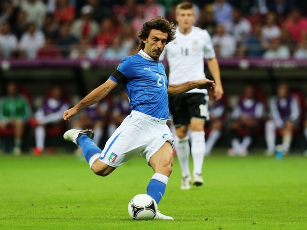 Pirlo (Italia) - 45%