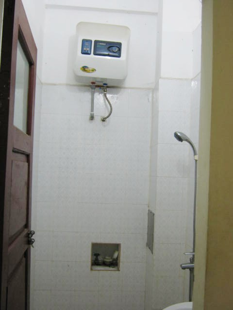 Phòng tắm nóng lạnh trong phòng chất lượng cao