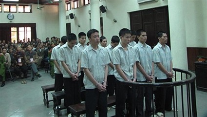 Một phiên tòa xét xử công khai tại TAND TP Hà Nội