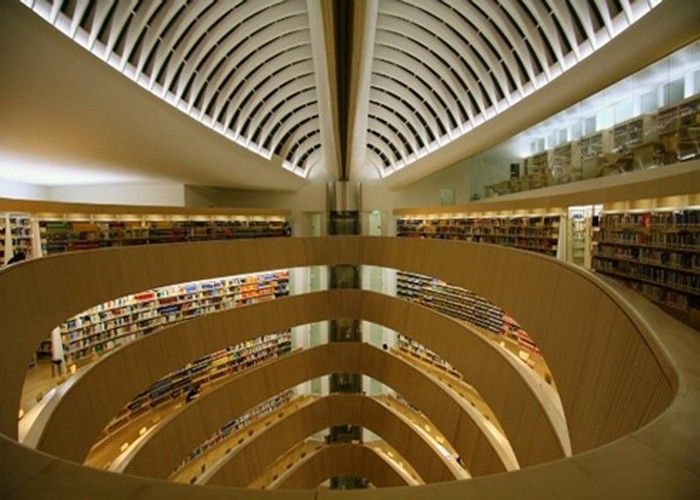 Thư viện Đại học Zurich, Thụy Sĩ. Ảnh: Bootsnall.
