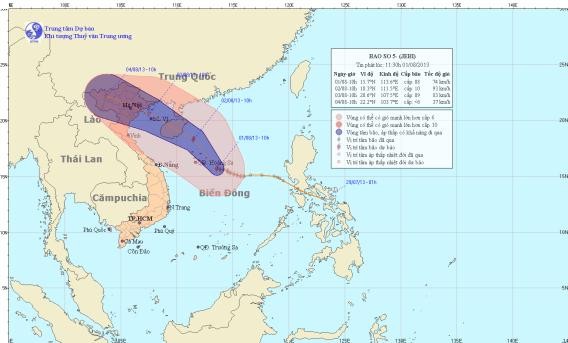 Chùm ảnh đường đi và vị trí cơn bão.