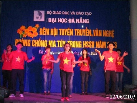 Đêm hội tuyên truyền, văn nghệ phòng chống ma túy tại ĐH Đà Nẵng 2013.