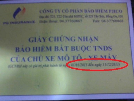 Giấy chứng nhận bảo hiểm hết hạn của công ty bảo hiểm PJICO khiến khách hàng bức xúc.